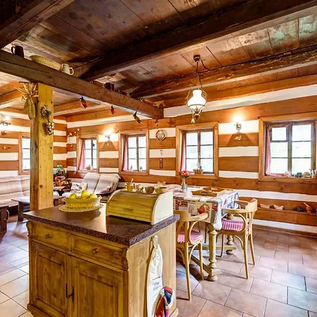 Roubenka Javor 33 Teplice nad Metují
